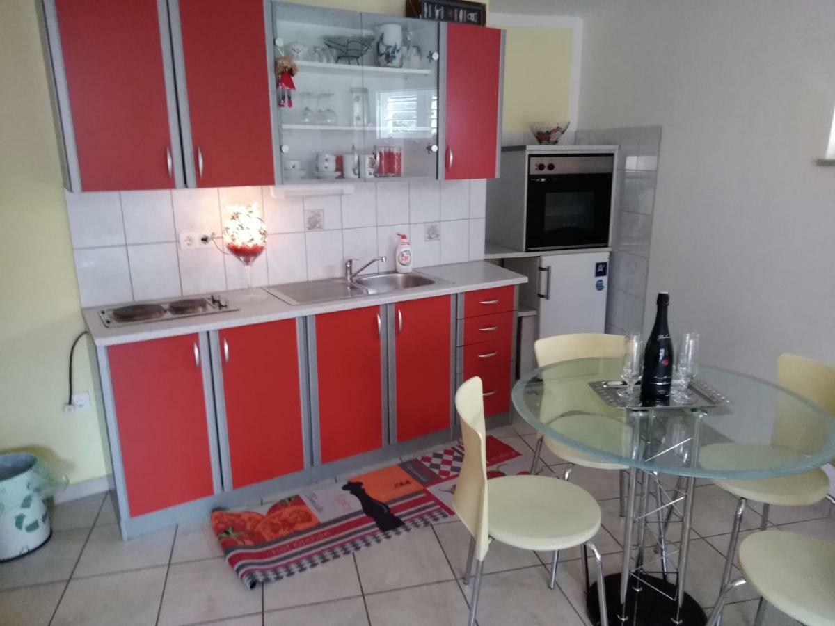 Apartman Jurja Ledenice Extérieur photo